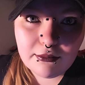 Meet your Posher, Lorraine